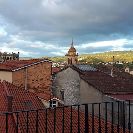 Apartamento Con Terraza En El Casco Historico Ourense Buitenkant foto