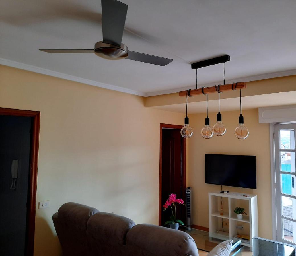 Apartamento Con Terraza En El Casco Historico Ourense Buitenkant foto